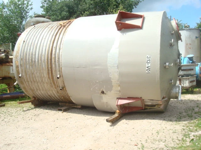 25,000L S/S 1/2 Coiled Enc Mixer Body