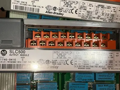 Used ALLENBRADLEY 1746OW16 PLC Input & Output Ohio US | HGR 24 #1508130