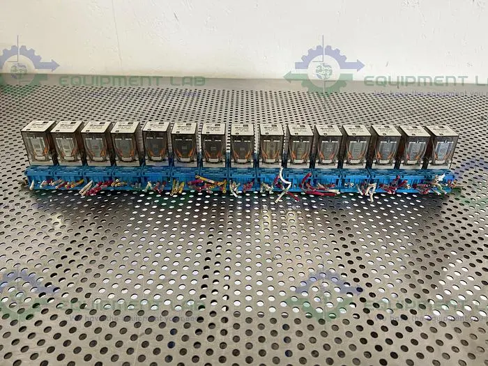 Used LOT OF 15 - FINDER 60.13 RELAY 250V, 10A W/ FINDER 90.112 SOCKET Electronics & Components | Equipment Lab #486230