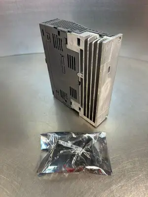 Mitsubishi MR-J4-10B-EB Ac Servo 100W Out 3Ph 170V 0-360Hz (7.5.4)