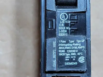 Used SIEMENS Q120 Switchgears British Columbia CA | Lenmark #835795