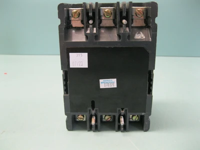 Lot (3) Cutler-Hammer HMCP (HMCP007COCA02) Circuit Breaker 7-Amp 3-Pole D8