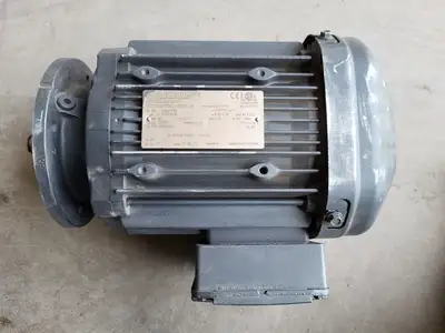USED SEW-EURODRIVE DRE90L4/FG/RI
