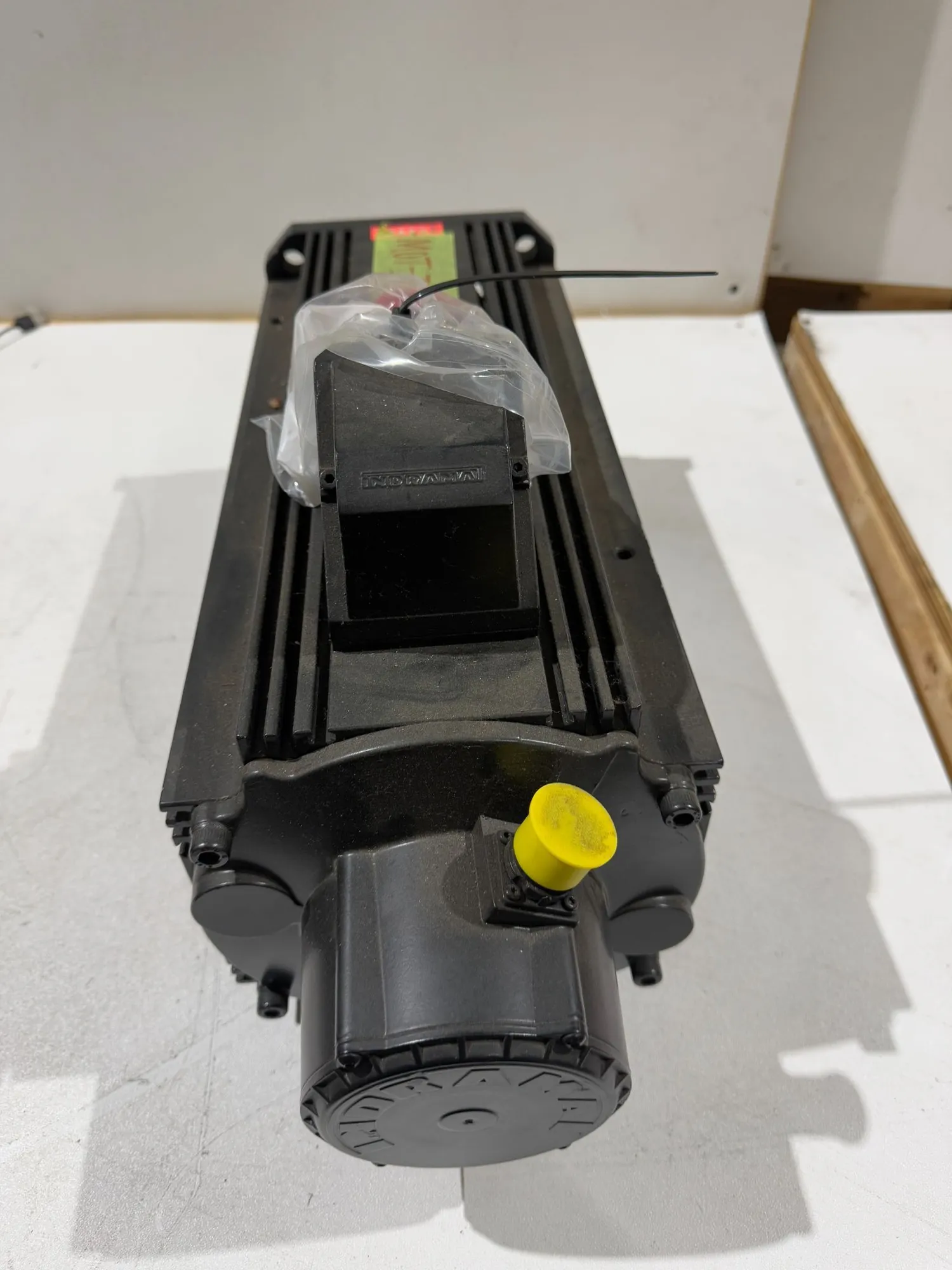USED REXROTH INDRAMAT MHD115C-024-PG0-AA