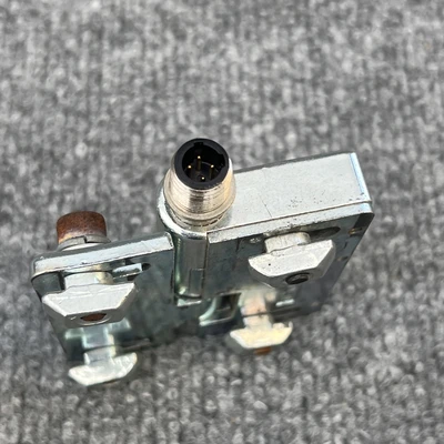 Used BANNER ENGINEERING SI-HG80DQD Relays & Switches California US | Davliegogo LLC #1706600