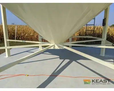 Used MERIDIAN 1620 STANDARD - 4119 BUSHELS Hopper Bottom Silos Iowa US | Keast Enterprises #1360525
