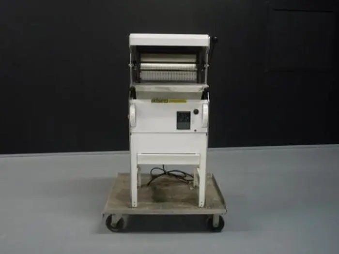 Used OLIVER _UNKNOWN_ Slicers / Dicers / Cutters Tennessee US | BAKE Marketing #391872