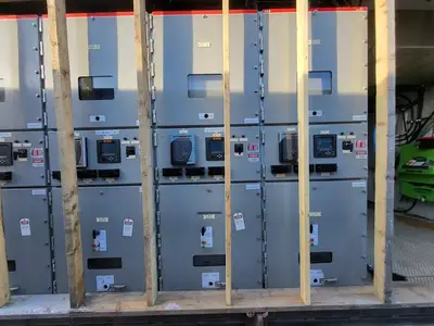5 kV E-House Genset Control Room PDC w/ 9 x 1200 amp Breaker