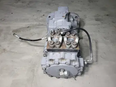 USED HITACHI 4396991