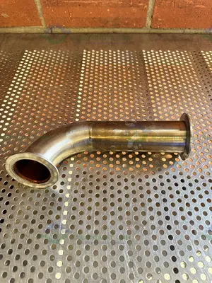 Used ALFA LAVAL STAINLESS STEEL  90 DEGREE KF 50  ELBOW NIPPLE VACUUM FITTING Valves/Fittings California US | Equipment Lab #1334499