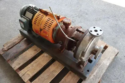 SPC8136  Pump 1x2x11 Goulds centrifugal pump, 5 hp, Stainless Steel