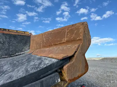 Dump Bed/Dump Box for 830E Haul Truck