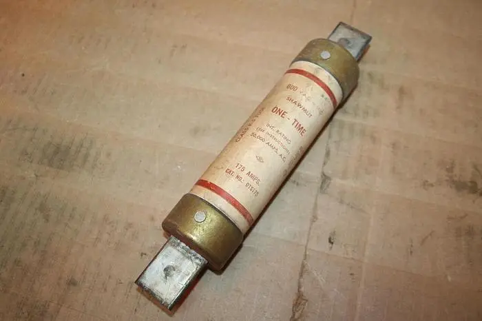 Used SHAWMUT OTS175 Fuses Michigan US | Ideal Machinery #572791