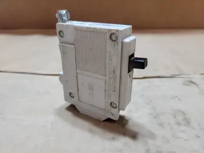 Used SYLVANIA QB130 Switchgears British Columbia CA | Lenmark #1438463