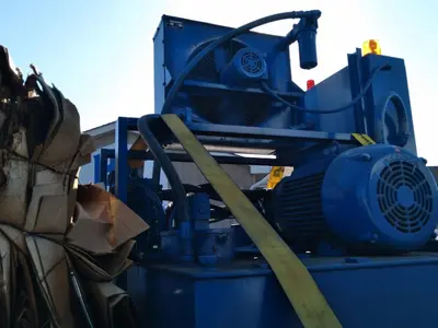 International AUTO TIE IB 4430-50 Baler