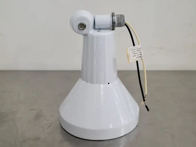 New | in-Stock REGENT E182597 Lighting British Columbia CA | Lenmark #249593