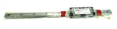 NEW BOX OF 2 THK SR25V2UU+520LY-II LINEAR GUIDE SR25V2UU520LYII