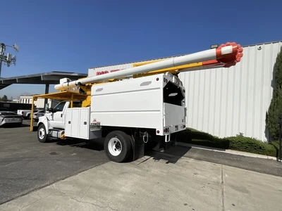 Used 2016 FORD F750 Bucket (boom) trucks California US | Big Truck & Equipment #1412340