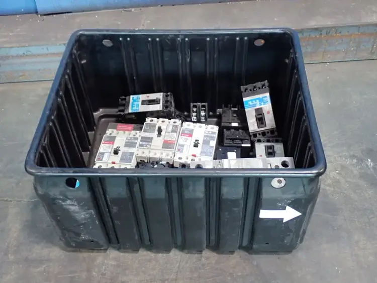 Used CUTLERHAMMER, EATON, SIEMENS _UNKNOWN_ Circuit Breakers Ohio US | HGR 24 #903186