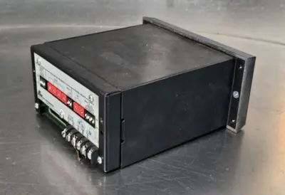 RED LION 5163040 COUNTER with LED Display (BIN531)
