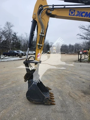 USED 2021 XCMG XE55U