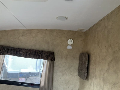 Used 2010 COUGAR 293SAB Campers, Caravans, Motorhomes Michigan US | Miedema Asset Management Group #1761301