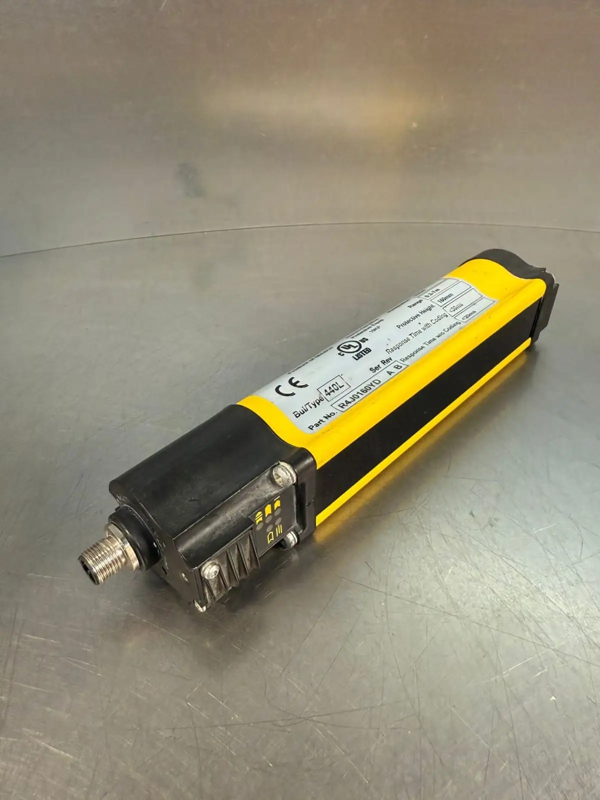Allen Bradley 440L-R4J0160YD /A Rev.B GuardShield (4.4.5)