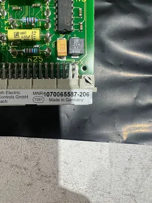NEW REXROTH 1070065587-206