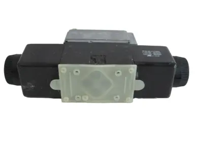 NEW VICKERS QM-3-C-10D1-TSP HYDRAULIC SOLENOID VALVE QM3C10D1TSP