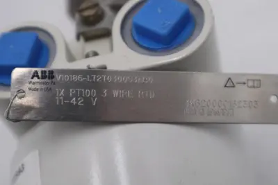 ABB V10186-LT2T02T0300S3AB0 TEMPETURE SENSOR STOCK #G-46A