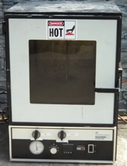 Used CATERPILLAR 29 Lab Vacuum Ovens Texas US | Bamko Surplus Process Equipment #939131