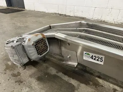 Incline 8' Wire Conveyor