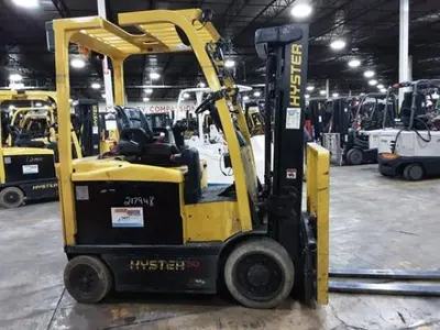 USED 2020 HYSTER E50XN-33