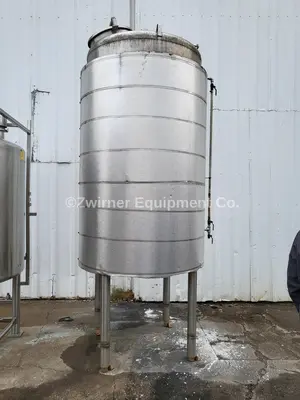 550 GALLON STAINLESS STEEL SINGLE SHELL TANKS