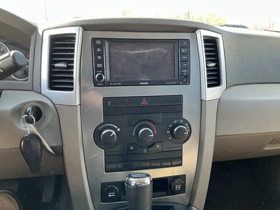 USED 2009 JEEP GRAND CHEROKEE