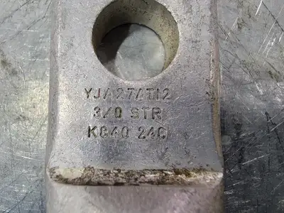 USED BURNDY YJA27AT12