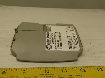 Allen Bradley 1769-ECR Compact I/O Right End/Terminator Mixed Rev 1,2
