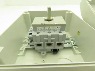 Siemens 3LD2565-1GP51-0US2 Rotary Disconnect Switch 63A 600VAC