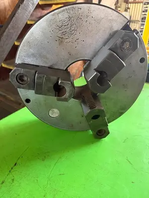 PHASE 2,  12" 3-Jaw Chuck 4" Hole Self Centering Jaws