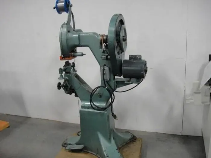 Interlake S3A 3/4 Stitcher