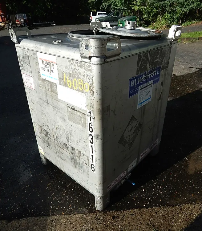 Used HOOVER SS TOTE 450 GAL Hoppers New Jersey US | Champion Trading Corporation #423750