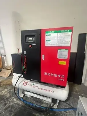 BESCUTTER SMART CUBE 4X4 1313A – 3000 WATT FIBER LASER