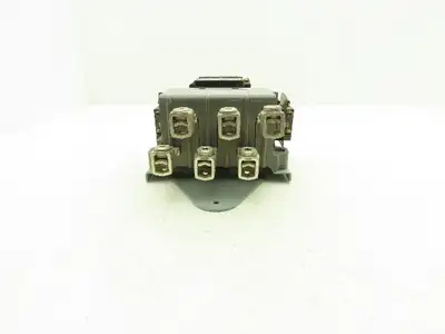 Furnas 40JB32A Motor Starter 135A 575VAC 3ph 100Hp NEMA 4 120V Coil