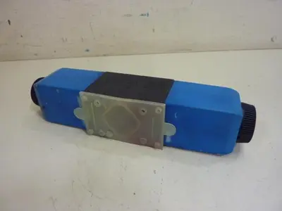 USED VICKERS DG4V32NMUH760