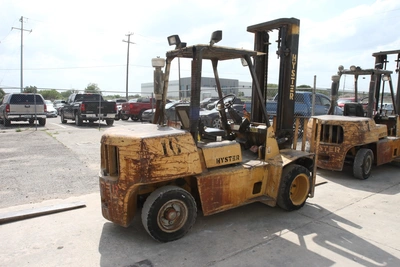 Hyster H80XL 8,000 lbs Cap Forklift (LOCATION: Schertz, TX)
