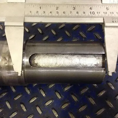 USED CINCINNATI MILACRON CM SCREW VE 165-7