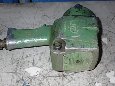 USED INGERSOLL RAND 271