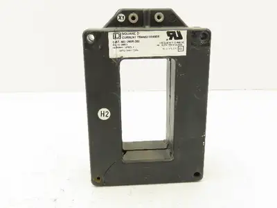 Square D 260R-302 Full Wave Current Transformer 3000:5 Ratio 600V 25-400Hz