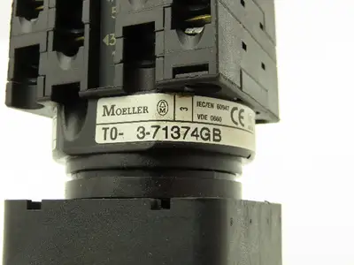 Moeller T0-3-71374GB Key Switch Manual Motor Controller 3PH 2Pos 16A 600VAC 10HP