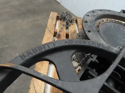 Multi-Fab 24" Flanged Butterfly Damper Valve Manual Chainwheel Operator